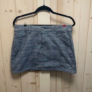 Black and white plaid skirt